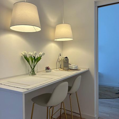 V&C Home Rental Specialist Appartamenti Fronte Lago Maggiore Germignaga ภายนอก รูปภาพ